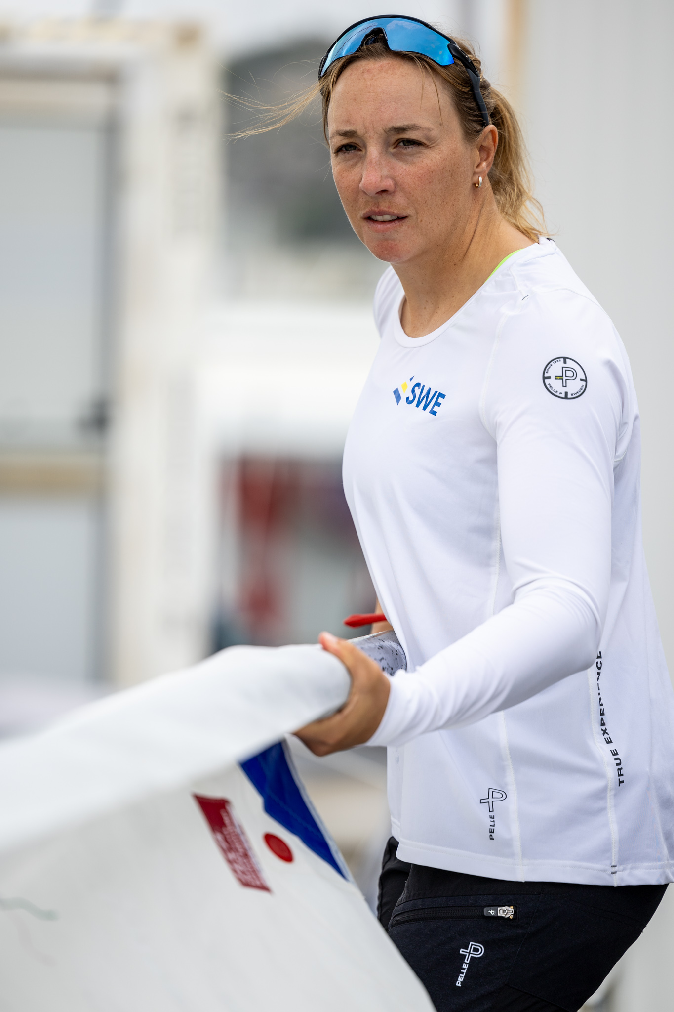 https://www.swesailingteam.se//explorer/images/Deltagare/230921_Josefin_Olsson_ILCA-SWE-Sailing-Team-Foto-Seglarfoerbundet-Daniel-Stenholm_DS6R7296.jpg